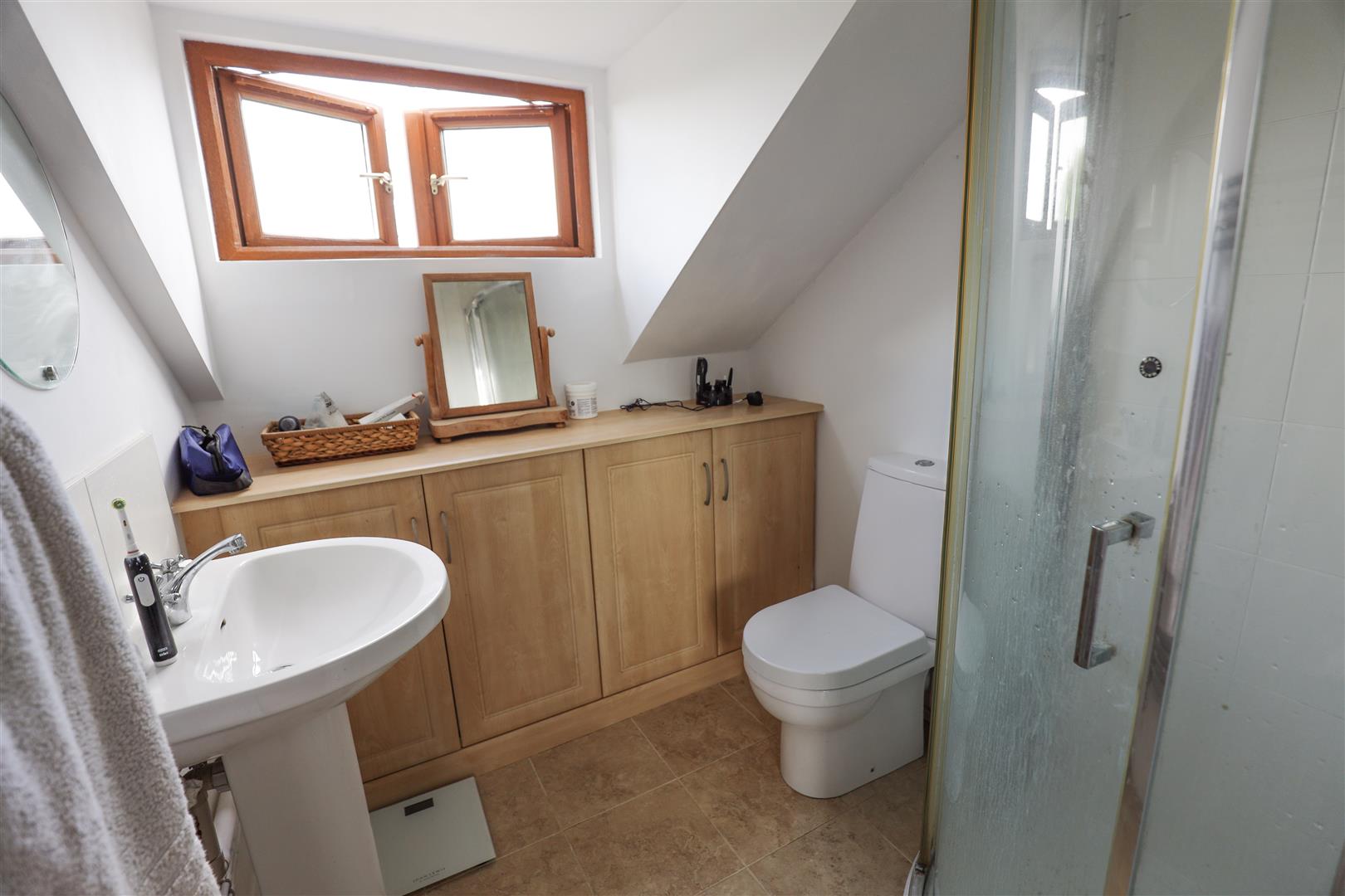 Primrose View, St. Quentins Close, Llanblethian, Cowbridge, Vale Of Glamorgan, CF71 7EZ